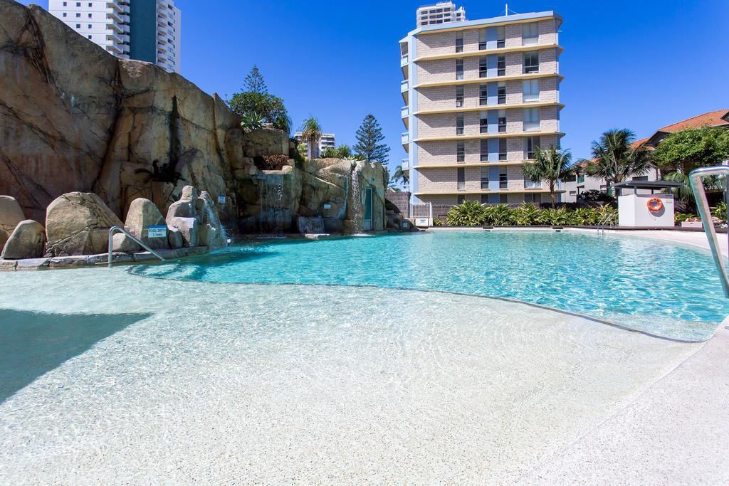 Aparthotel Mantra Wings Gold Coast Esterno foto